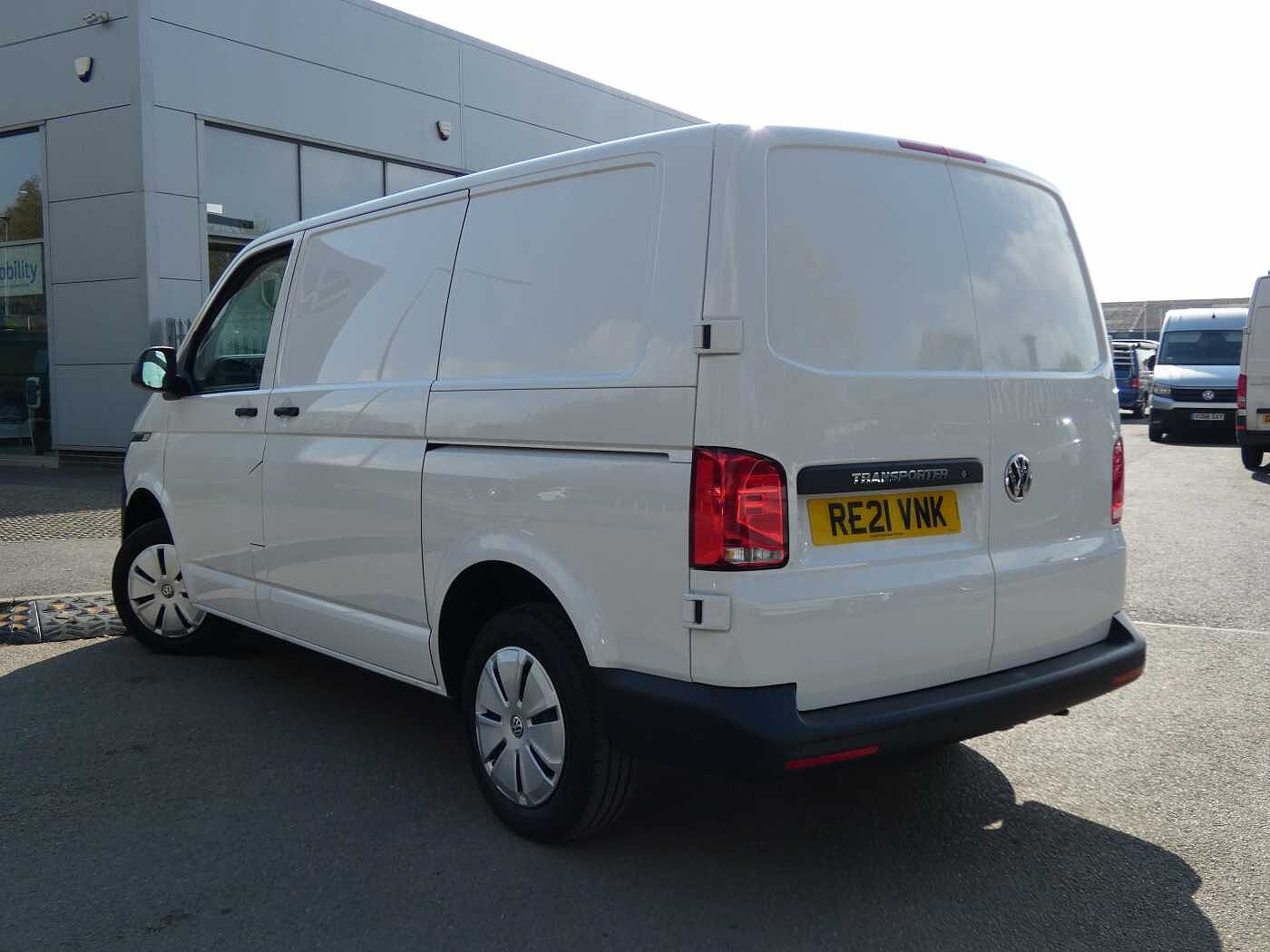 Volkswagen Transporter 2.0TDI 110ps T30 Startline BMT SWB PV