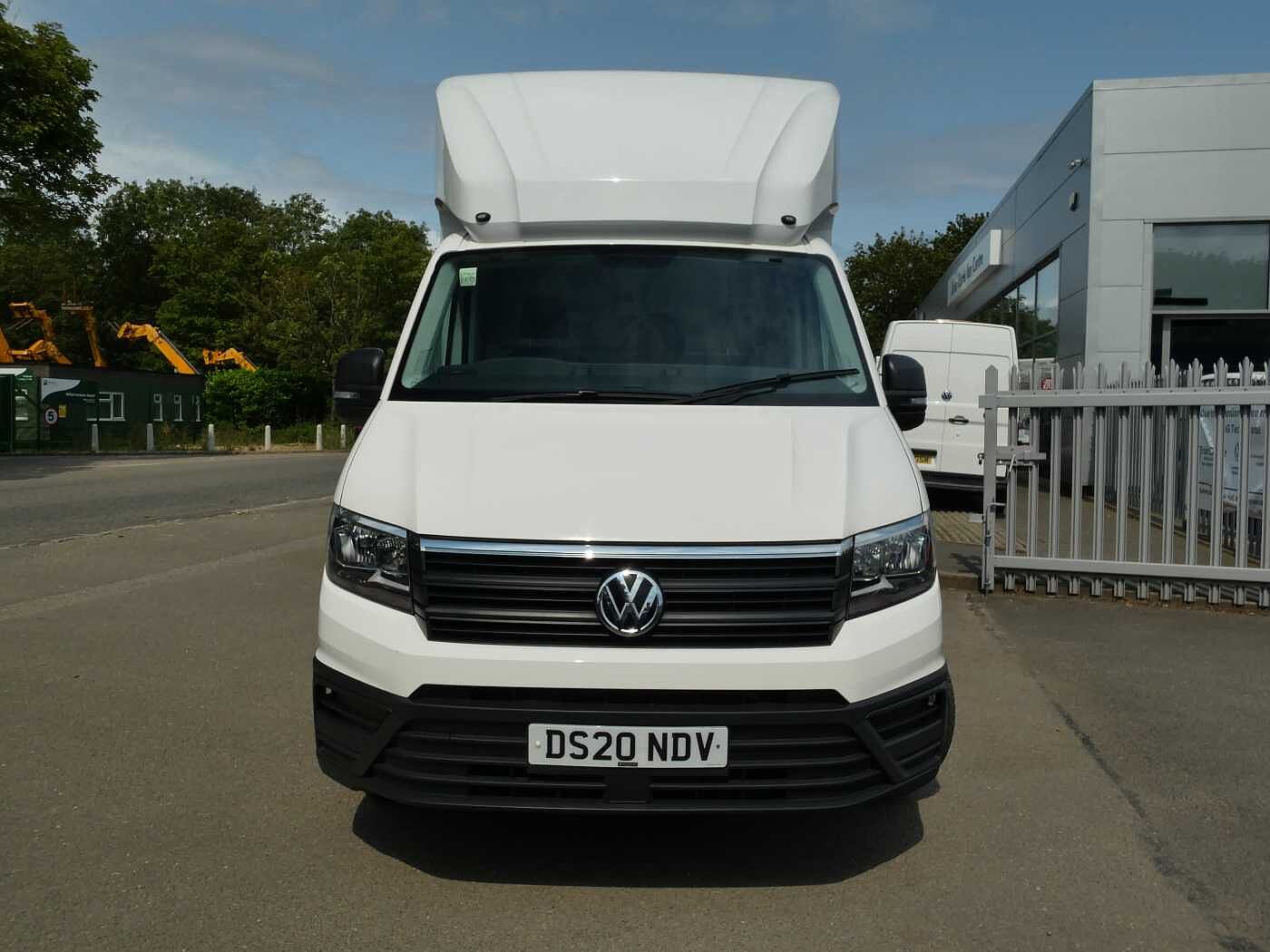 Volkswagen Crafter 2.0TDI 140 Eu6dT FWD CR35 LWB Startline Luton Box