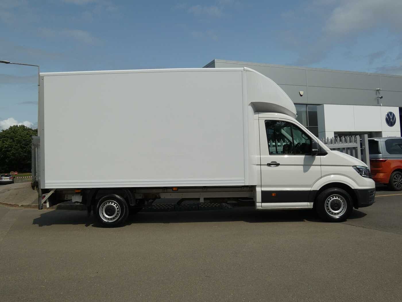 Volkswagen Crafter 2.0TDI 140 Eu6dT FWD CR35 LWB Startline Luton Box