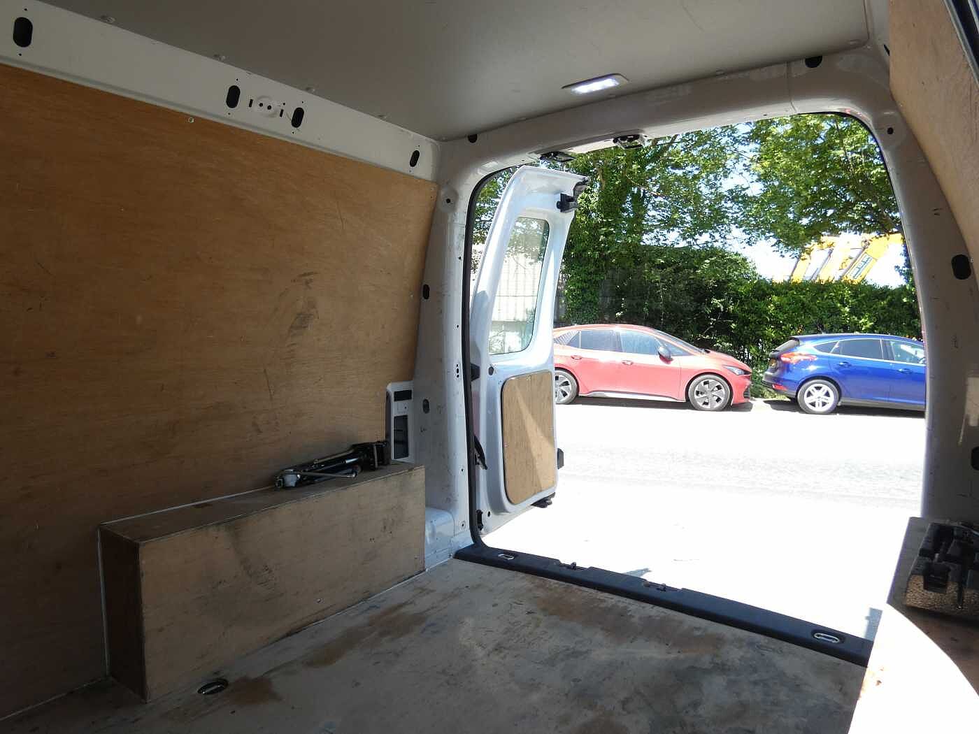 Volkswagen Caddy 2.0 TDI (75PS) C20 Startline BMT Panel Van