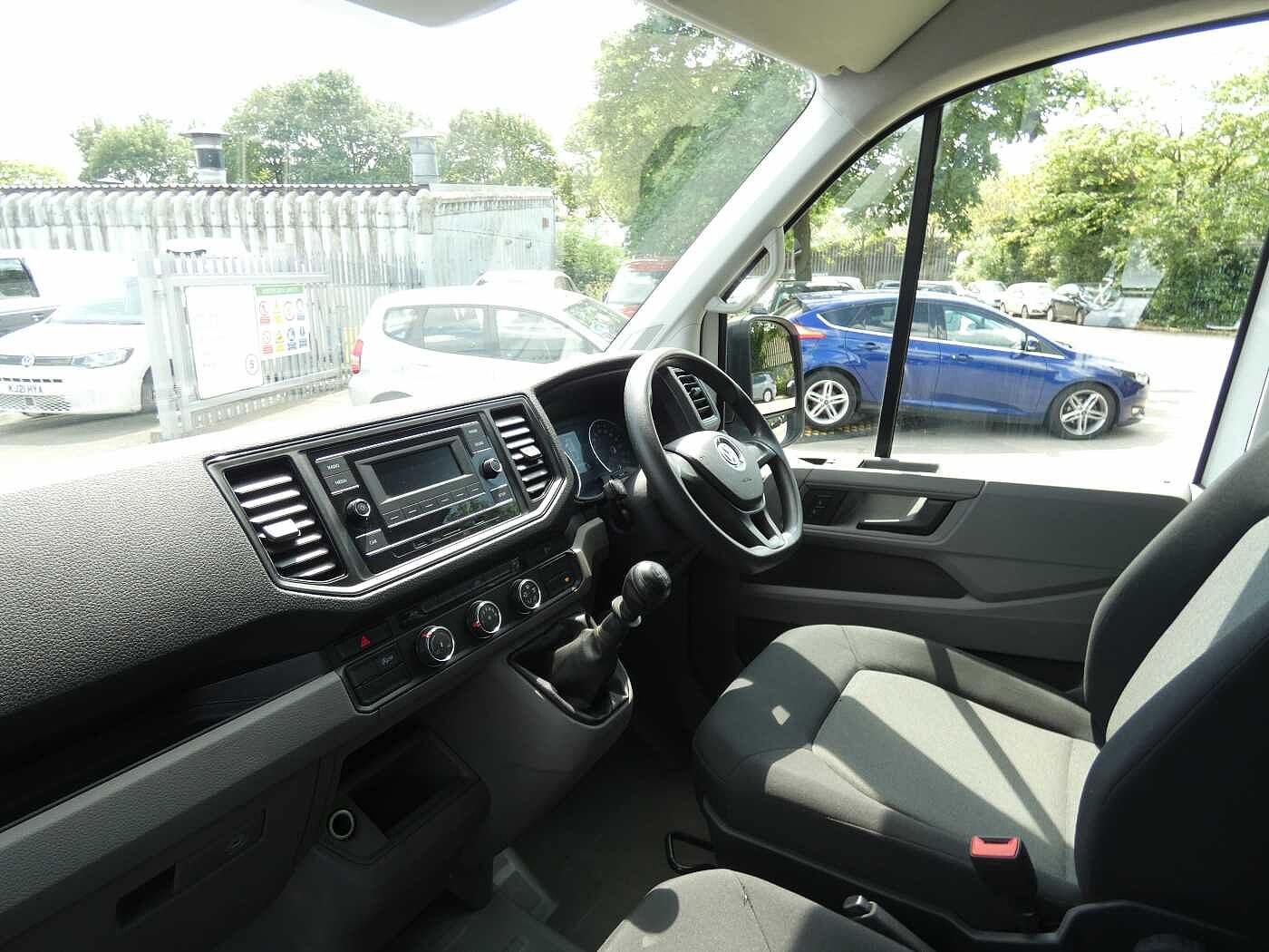 Volkswagen Crafter Cr35 LWB Diesel FWD 2.0 TDI 140PS Startline ETG Tipper D/Cab