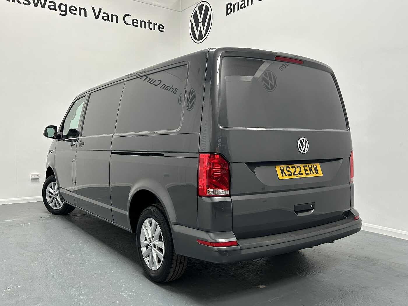 Volkswagen Transporter PV 2.0TDI 110ps T28 Highline BMT LWB