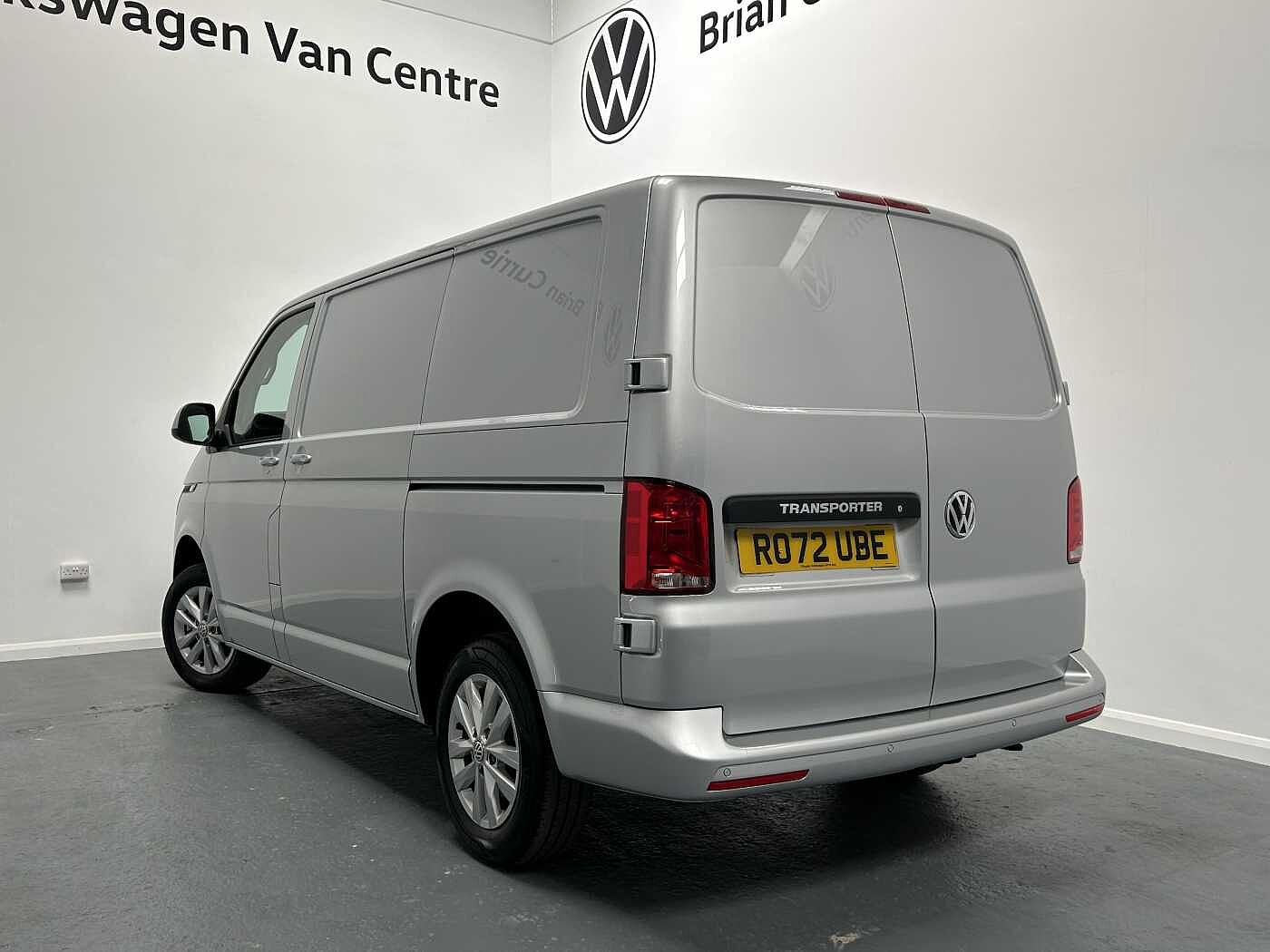 Volkswagen Transporter 2.0TDI (150PS)Eu6 T30 Highline SWB PV