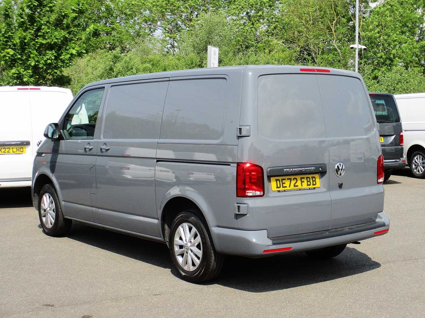 Volkswagen Transporter T28 Panel van Highline SWB 150 PS 2.0 TDI 6sp Manual