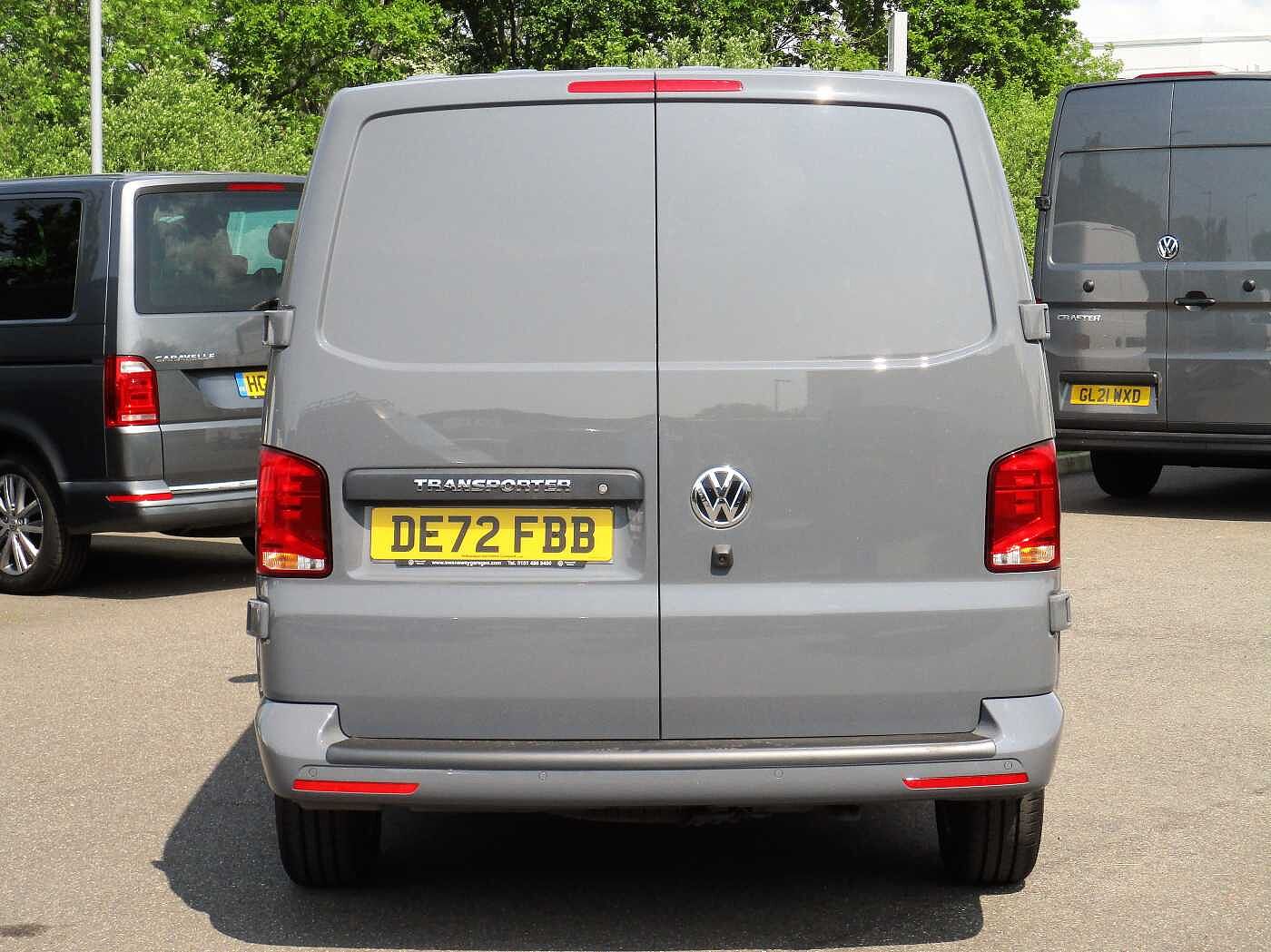 Volkswagen Transporter T28 Panel van Highline SWB 150 PS 2.0 TDI 6sp Manual
