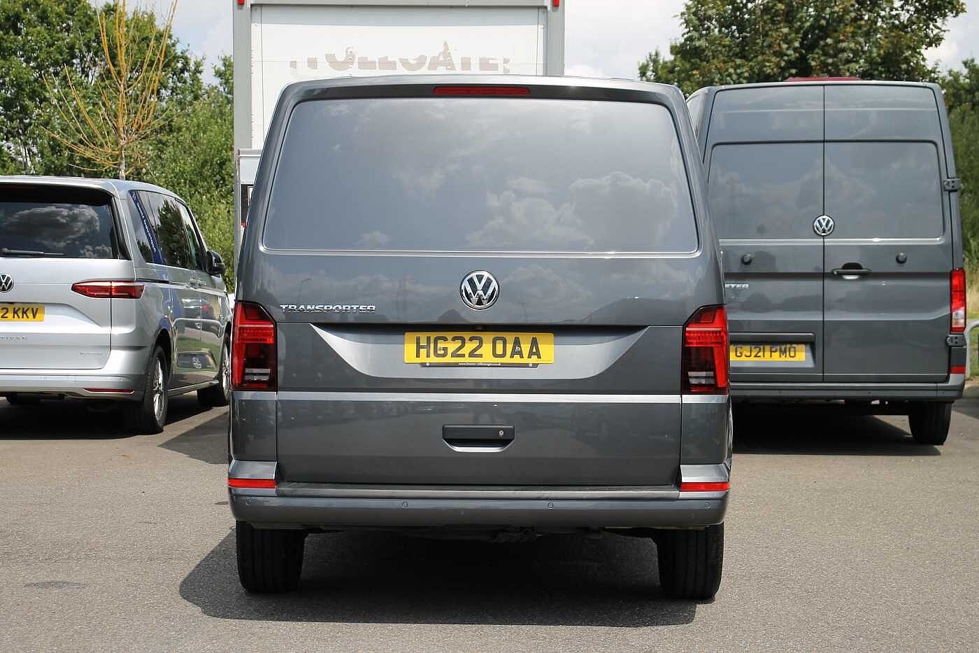 Volkswagen Transporter T28 Panel van Highline SWB 150 PS 2.0 TDI 6sp Manual