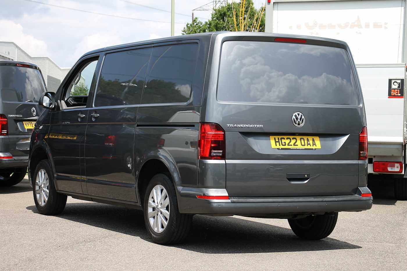 Volkswagen Transporter T28 Panel van Highline SWB 150 PS 2.0 TDI 6sp Manual