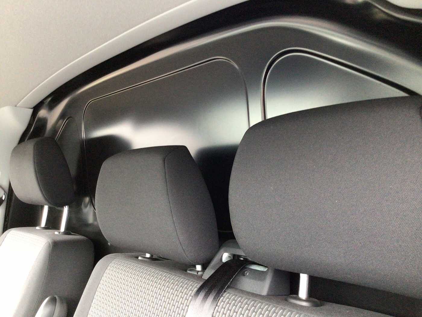 Volkswagen Transporter T28 Panel van Highline SWB 150 PS 2.0 TDI 6sp Manual