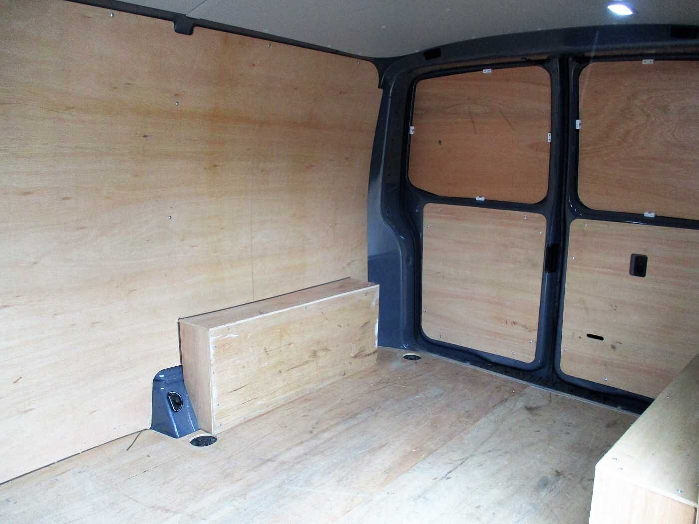 Volkswagen Transporter T28 Panel van Highline SWB 150 PS 2.0 TDI 6sp Manual
