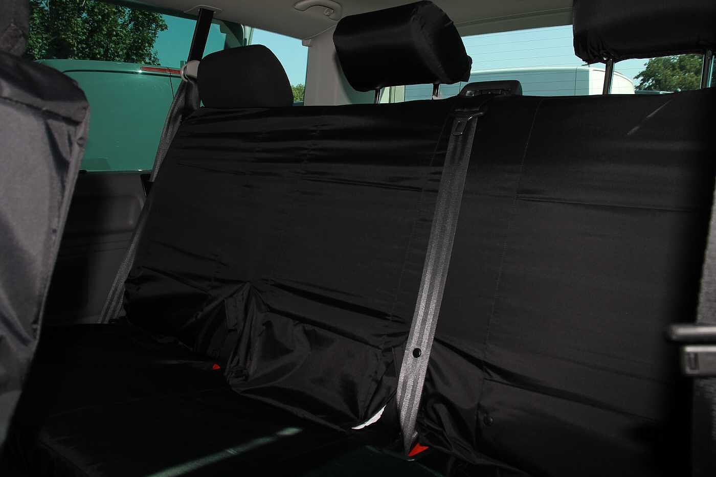 Volkswagen Transporter Shuttle Shuttle SE LWB 150 PS 2.0 TDI 7sp DSG