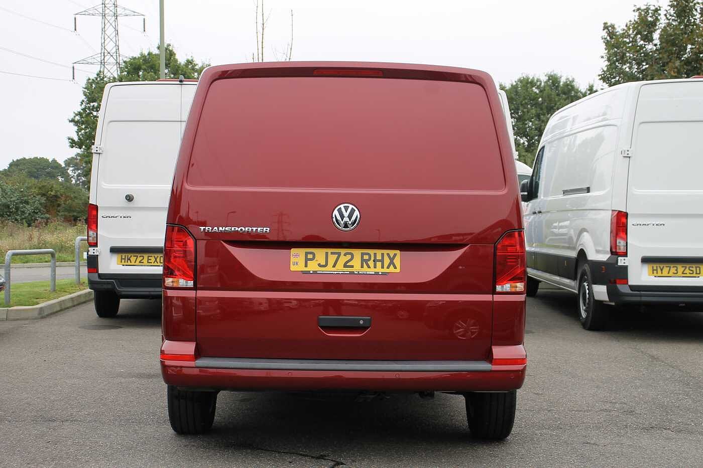 Volkswagen Transporter 2.0TDI 150ps T28 Highline BMT SWB PV D