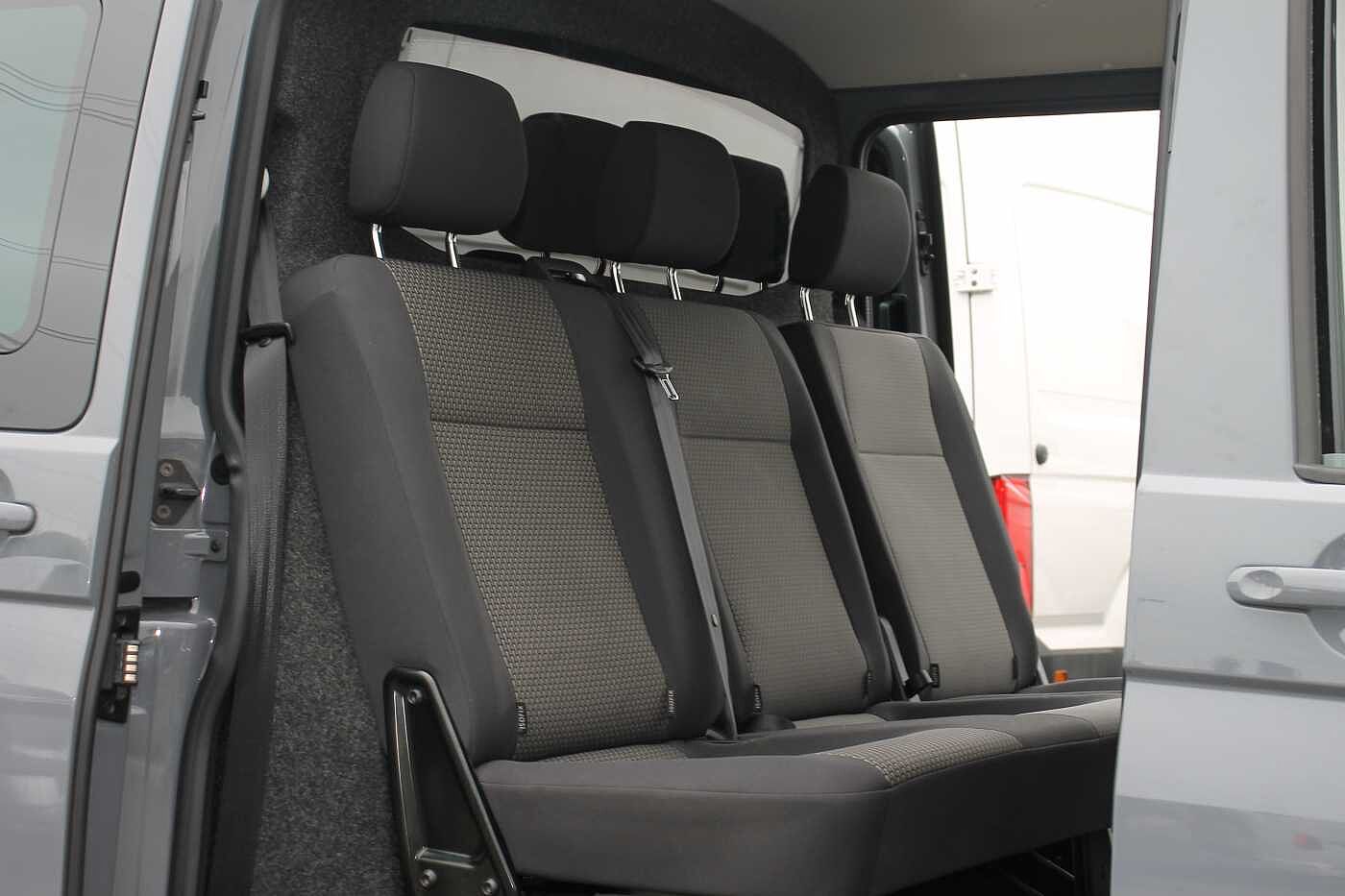 Volkswagen Transporter Kombi 2.0TDI 150 T32 Highline BMT SWB