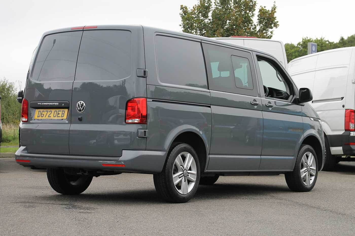 Volkswagen Transporter Kombi 2.0TDI 150 T32 Highline BMT SWB