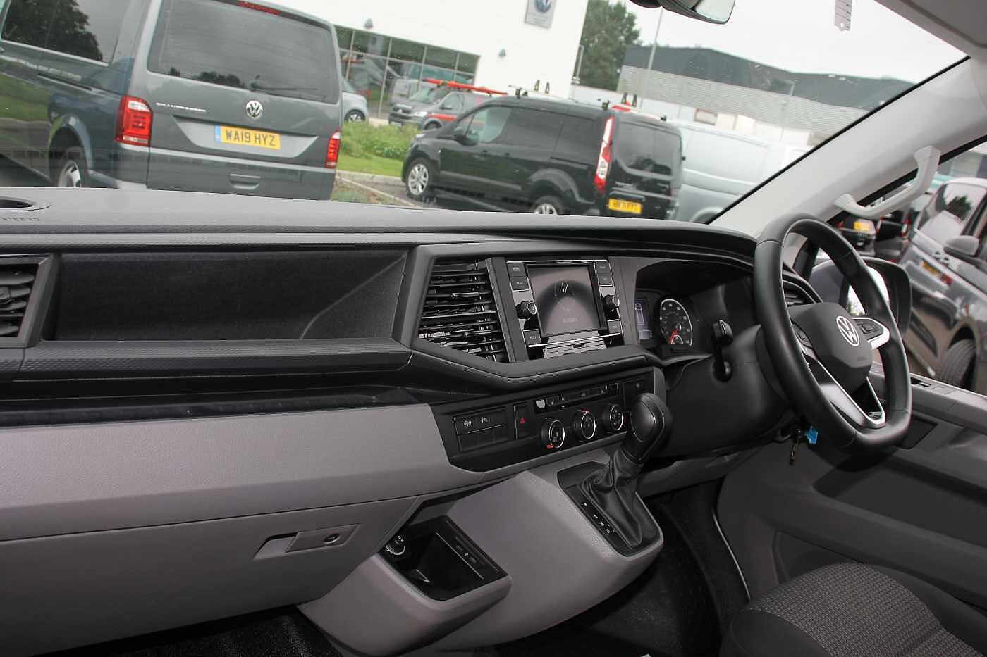 Volkswagen Transporter Kombi 2.0TDI 150 T32 Highline BMT SWB