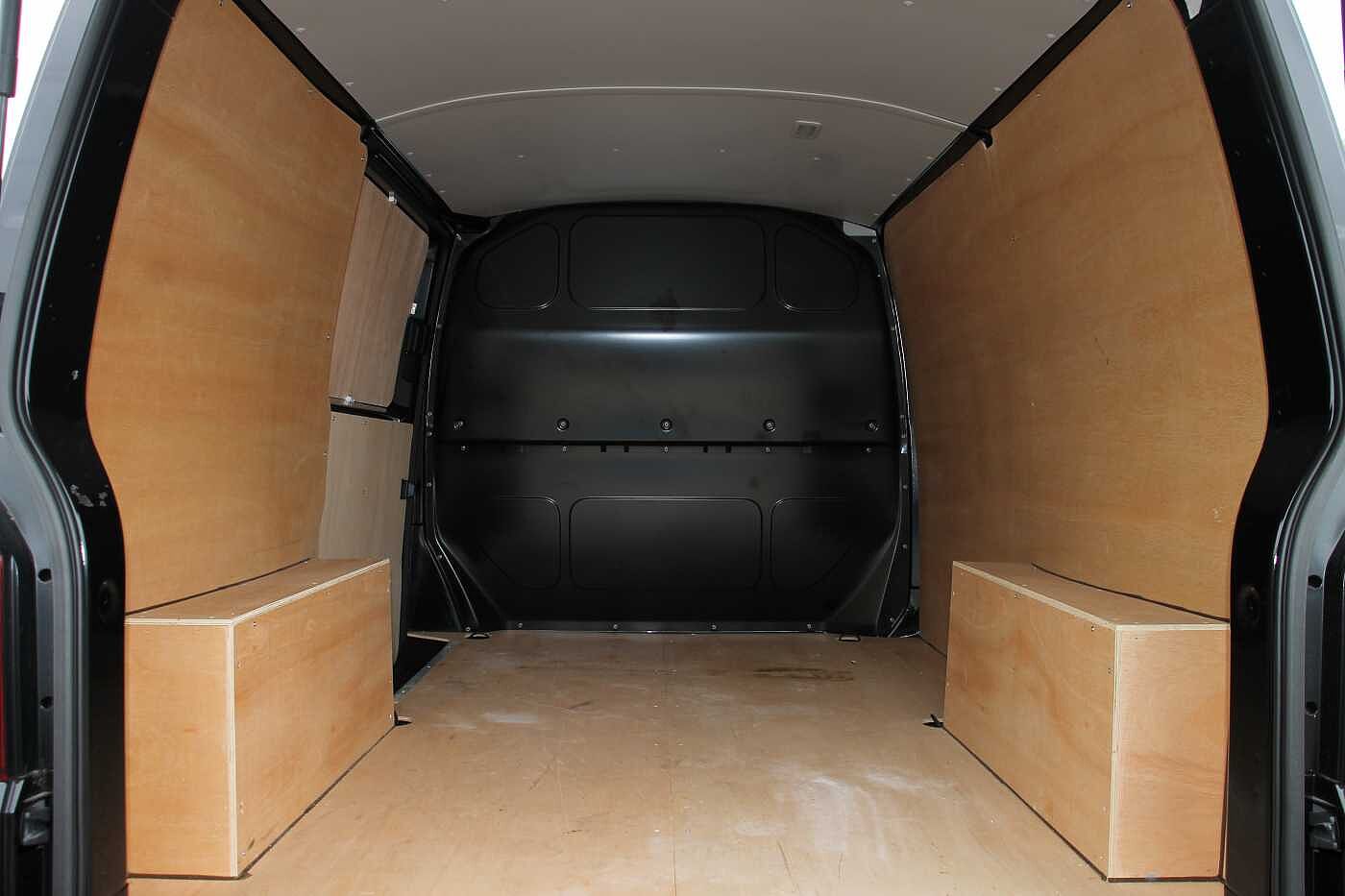 Volkswagen Transporter 2.0TDI 150ps T28 Highline BMT SWB PV D
