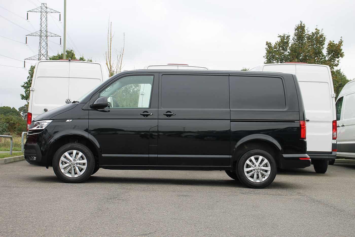 Volkswagen Transporter 2.0TDI 150ps T28 Highline BMT SWB PV D