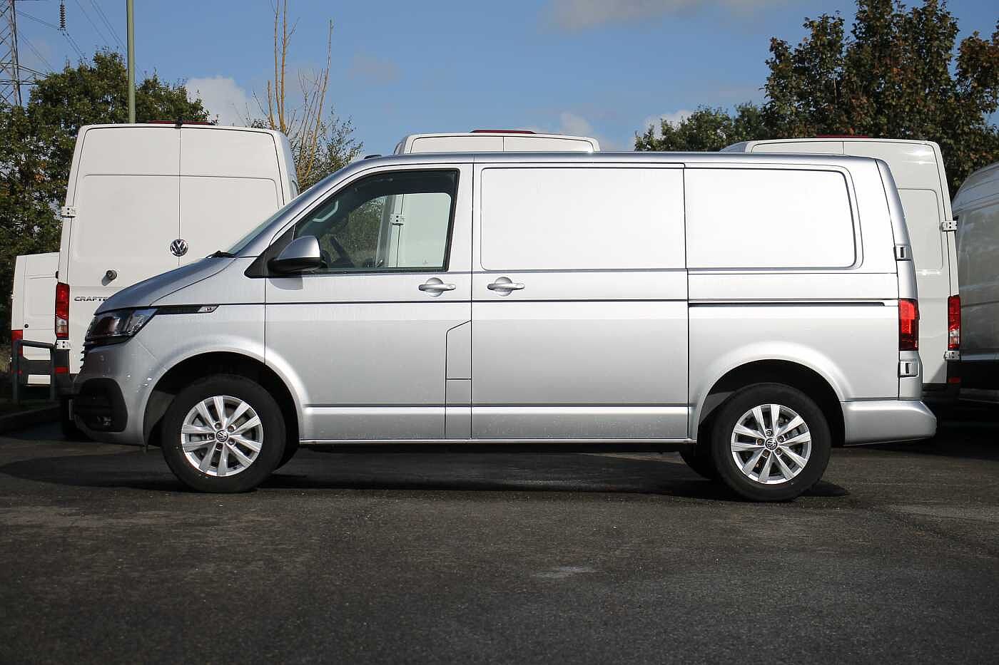 Volkswagen Transporter 2.0TDI 150ps T28 Highline BMT SWB PV