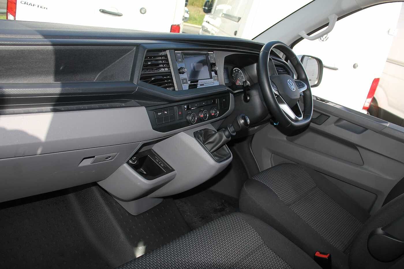 Volkswagen Transporter 2.0TDI 150ps T28 Highline BMT SWB PV