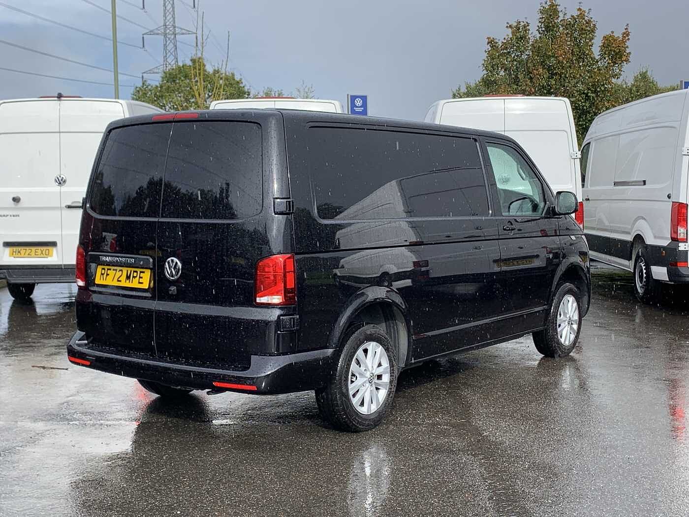 Volkswagen Transporter 2.0TDI (150PS)Eu6 T30 Highline SWB PV DSG