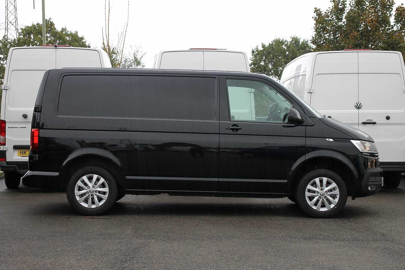 Volkswagen Transporter 2.0TDI (150PS)Eu6 T30 Highline SWB PV DSG