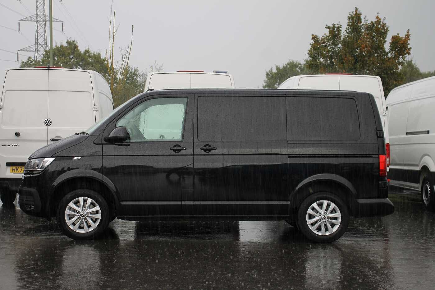 Volkswagen Transporter 2.0TDI (150PS)Eu6 T30 Highline SWB PV DSG