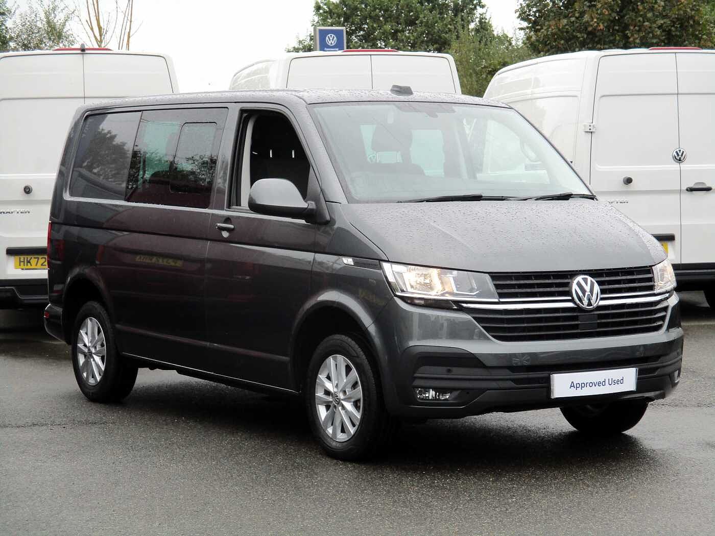 Volkswagen Transporter T30 Kombi Highline SWB 150 PS 2.0 TDI 7sp DSG