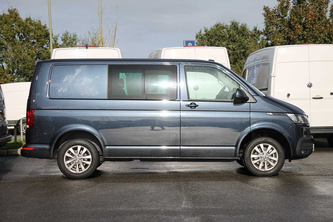 Volkswagen Transporter Kombi 2.0TDI 150 T30 High BMT SWB DSG