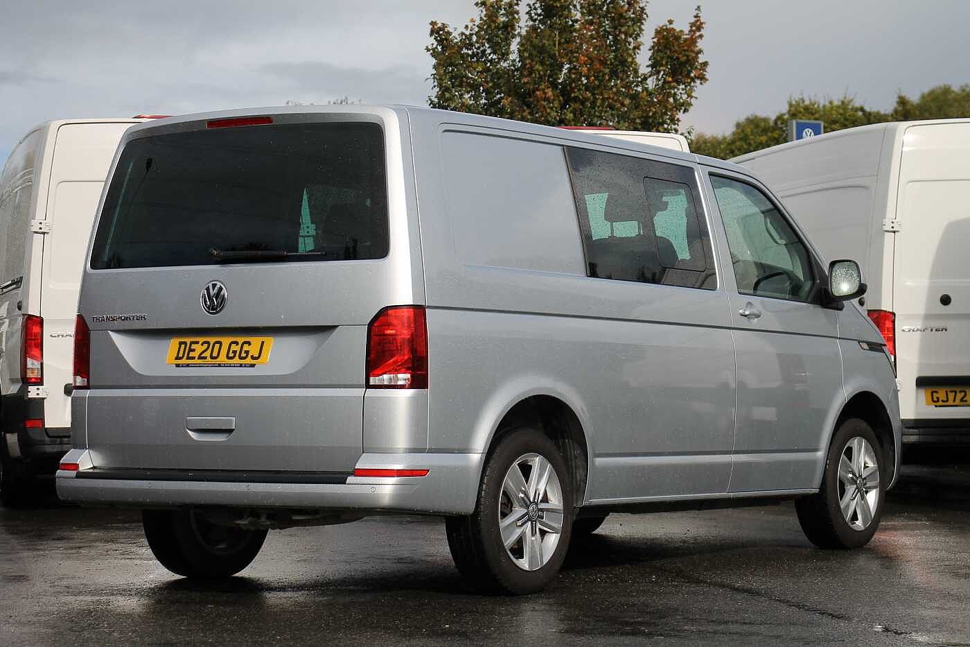 Volkswagen Transporter T32 Kombi Highline SWB 150 PS 2.0 TDI 6sp Manua