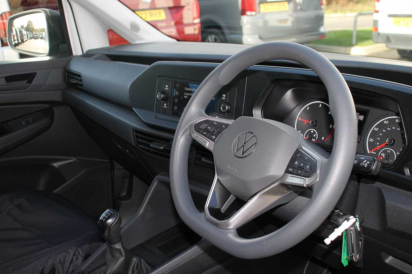 Volkswagen Caddy C20 Cargo Commerce SWB 102 PS 2.0 TDI 6sp Manual