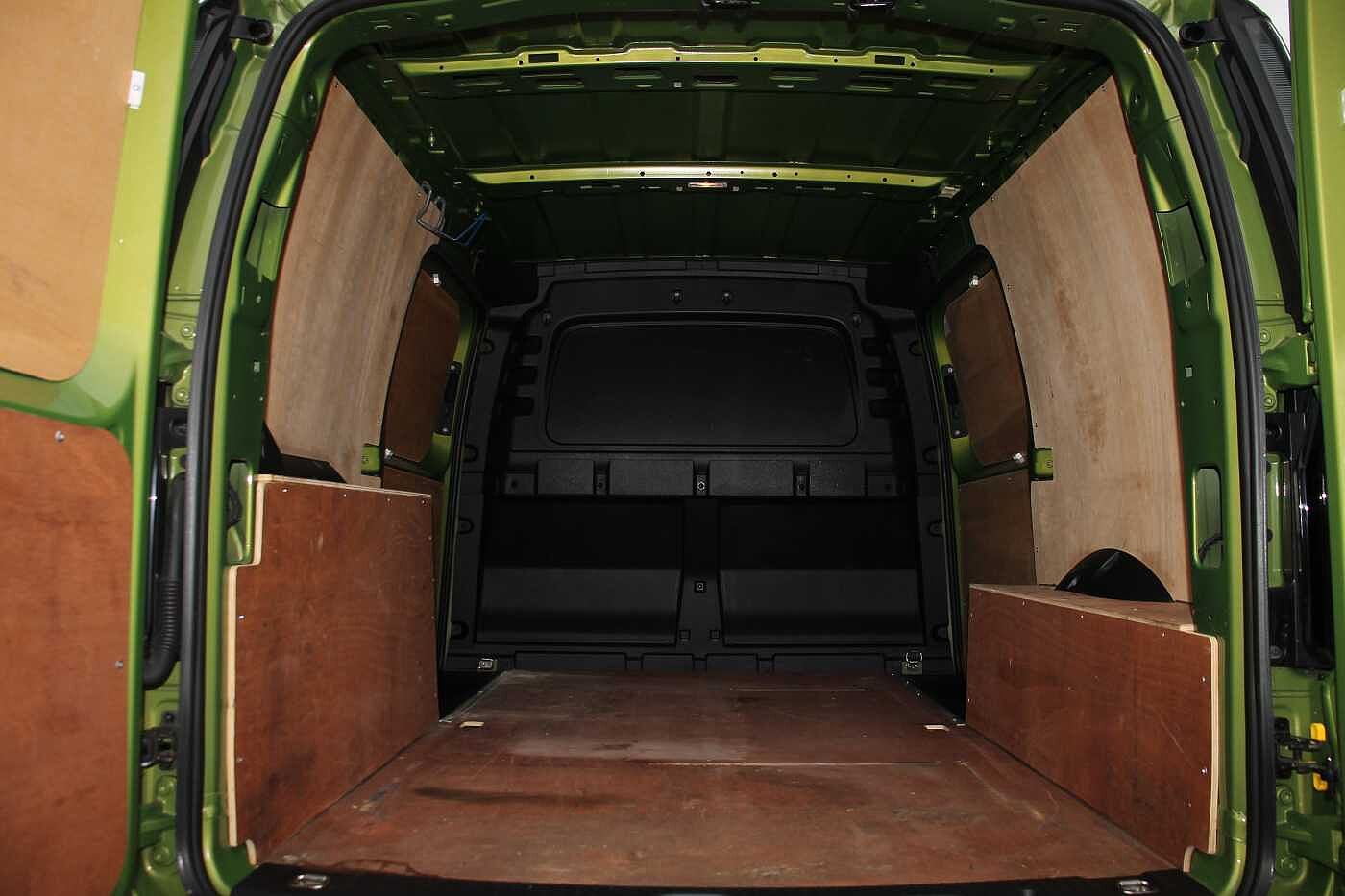 Volkswagen Caddy C20 Cargo Commerce Pro Maxi 122 PS 2.0 TDI 7sp DSG