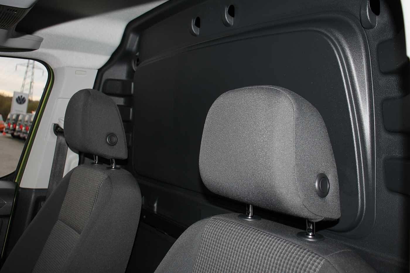 Volkswagen Caddy C20 Cargo Commerce Pro Maxi 122 PS 2.0 TDI 7sp DSG