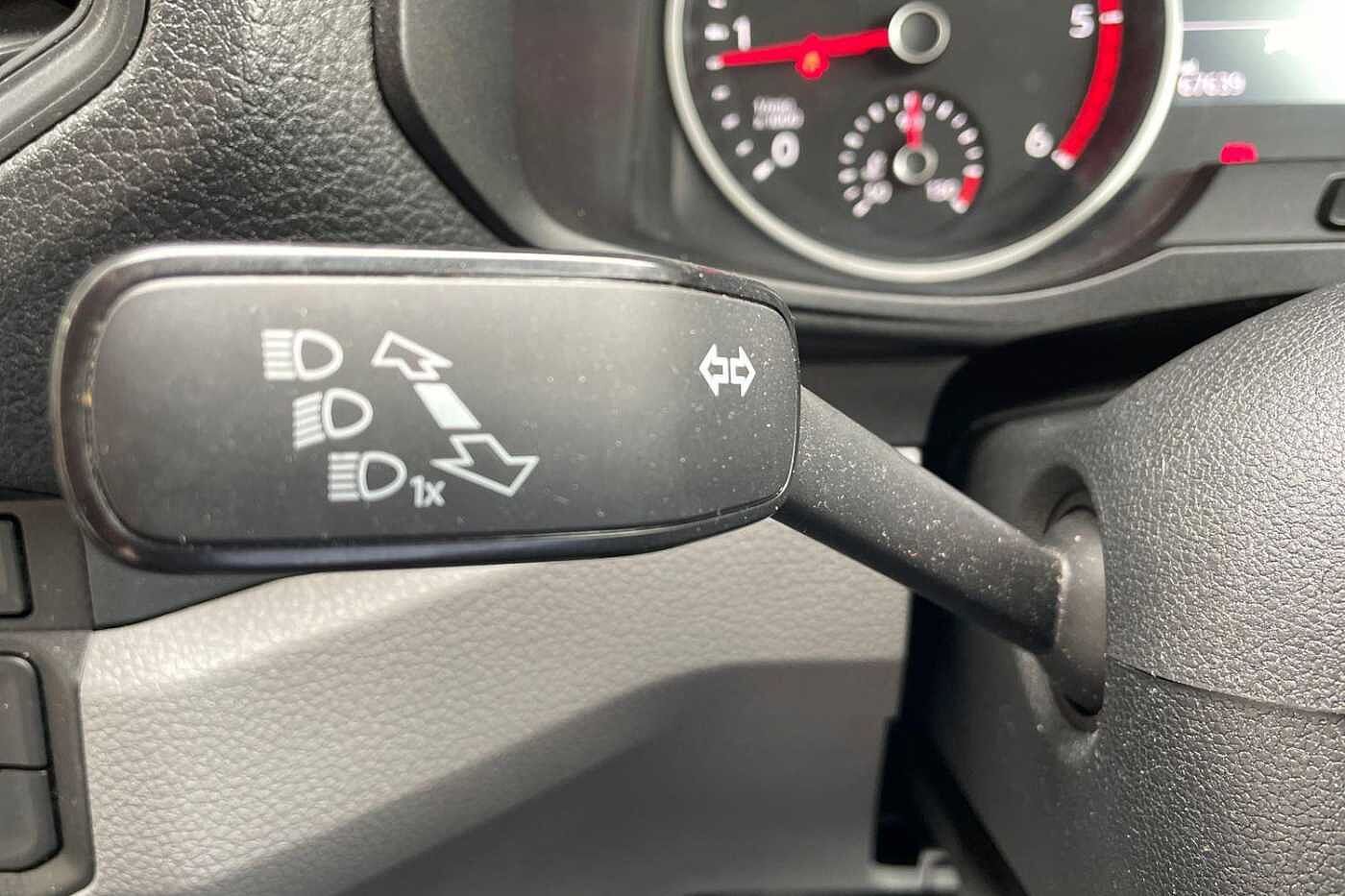 Volkswagen Crafter CR35 LWB FWD 2.0 TDI 140PS Startline ETG