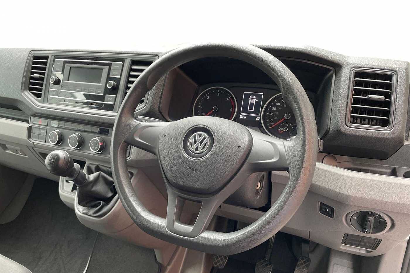 Volkswagen Crafter CR35 LWB FWD 2.0 TDI 140PS Startline ETG