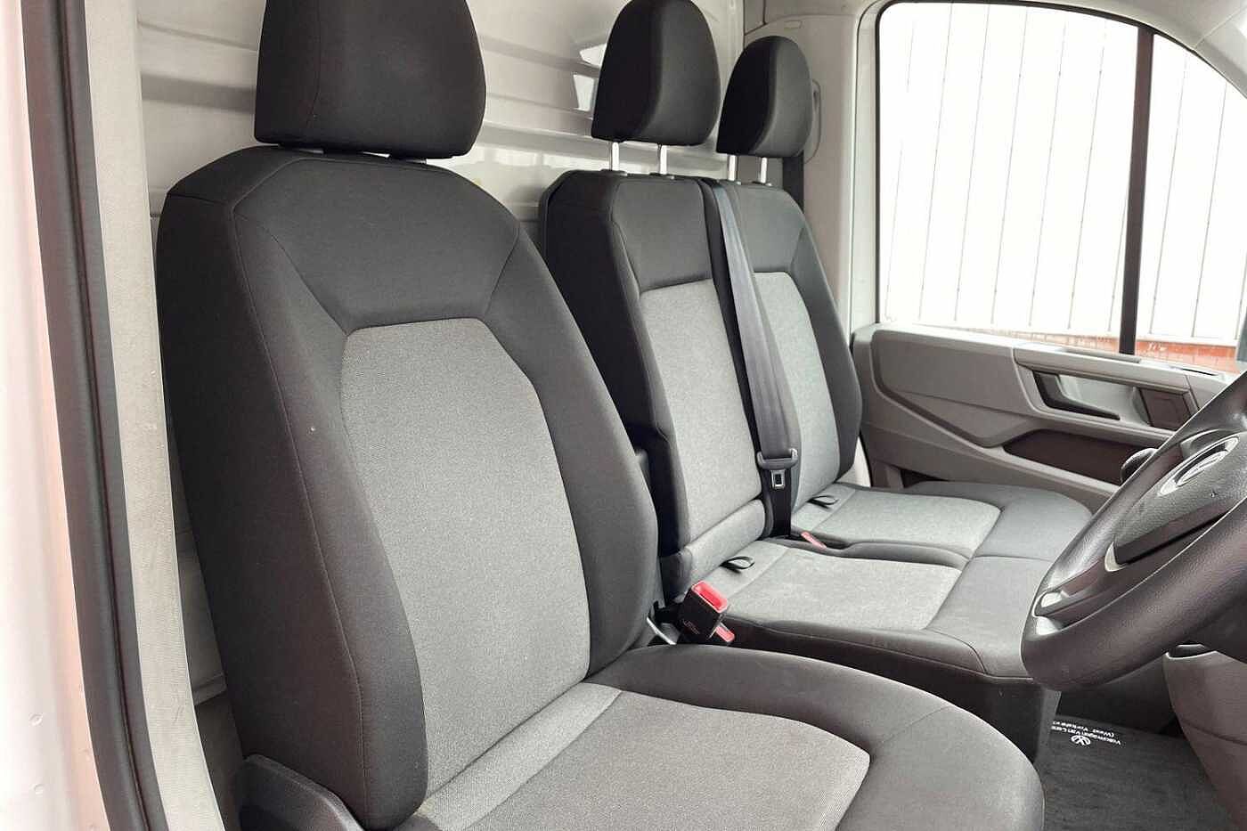 Volkswagen Crafter CR35 LWB FWD 2.0 TDI 140PS Startline ETG