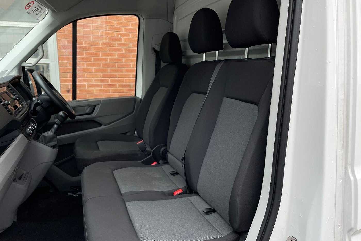 Volkswagen Crafter CR35 LWB FWD 2.0 TDI 140PS Startline ETG