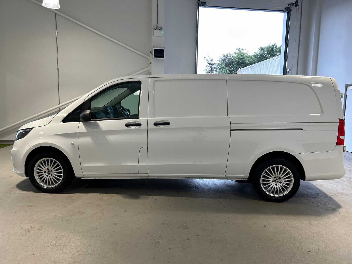 Mercedes-Benz Vito L3 RWD 114CDI Premium 9G-Tronic