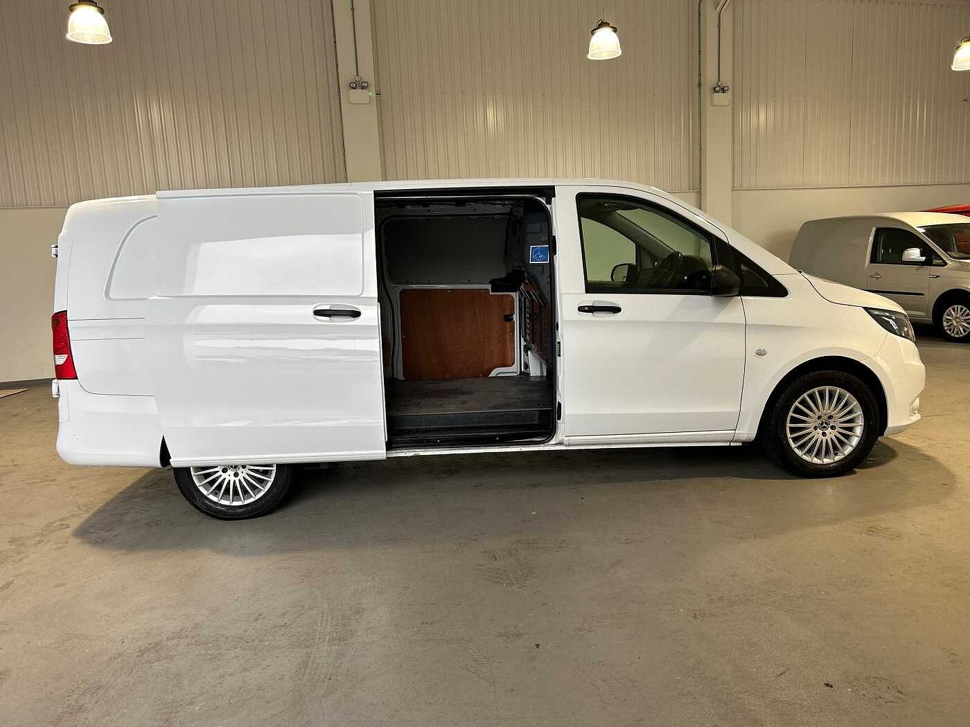 Mercedes-Benz Vito L3 RWD 114CDI Premium 9G-Tronic