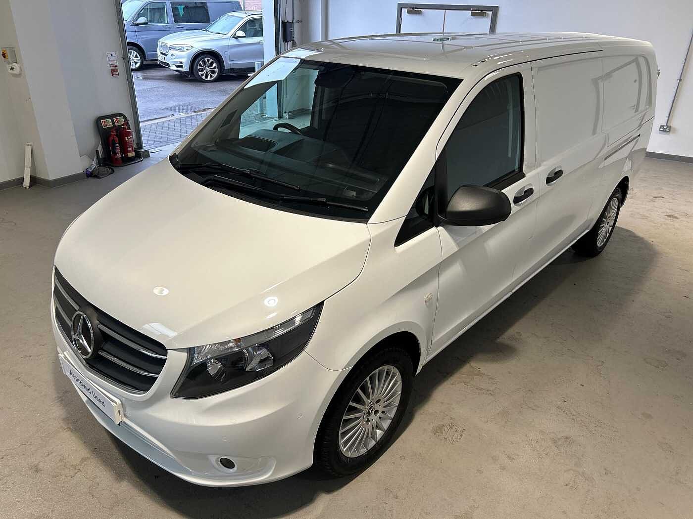 Mercedes-Benz Vito L3 RWD 114CDI Premium 9G-Tronic