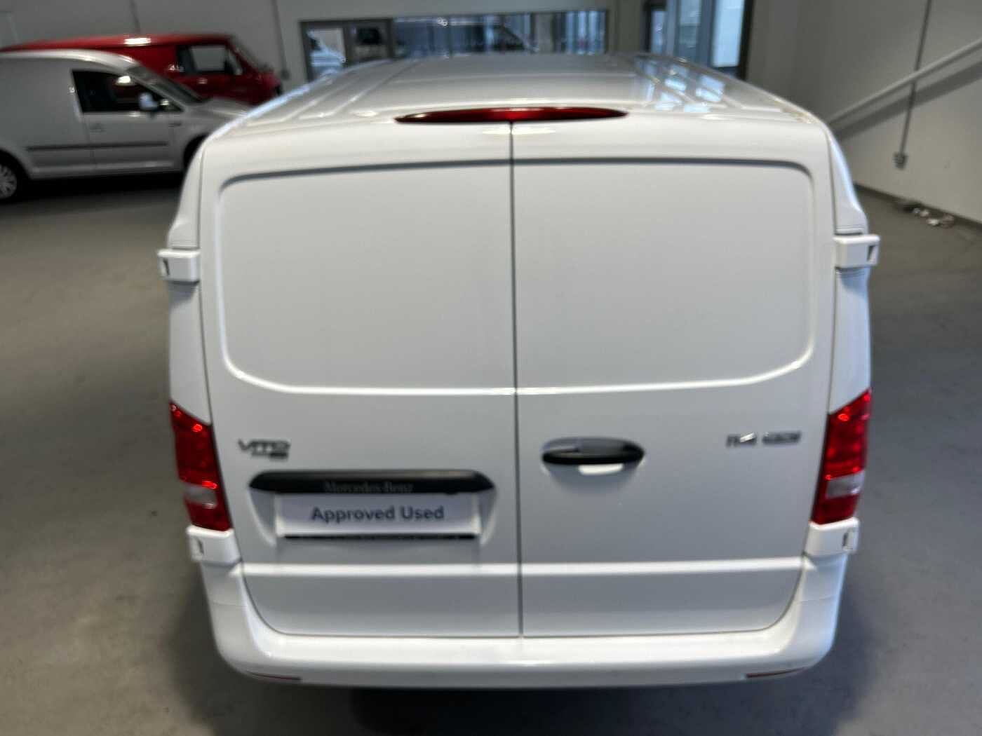 Mercedes-Benz Vito L3 RWD 114CDI Premium 9G-Tronic