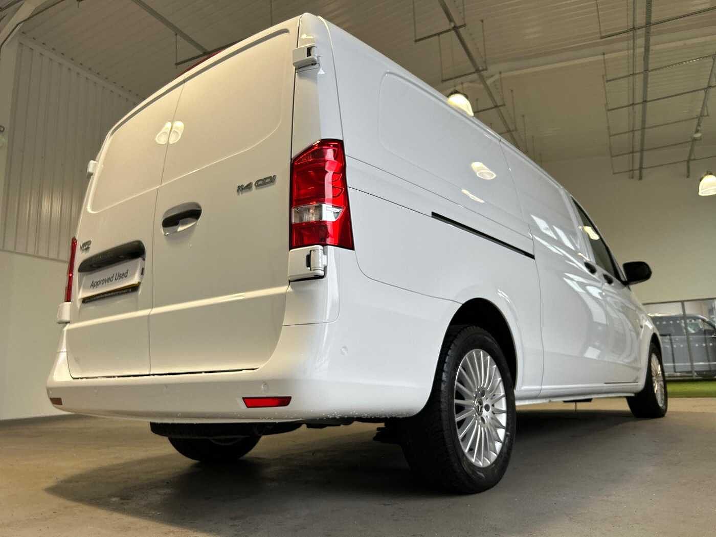 Mercedes-Benz Vito L3 RWD 114CDI Premium 9G-Tronic