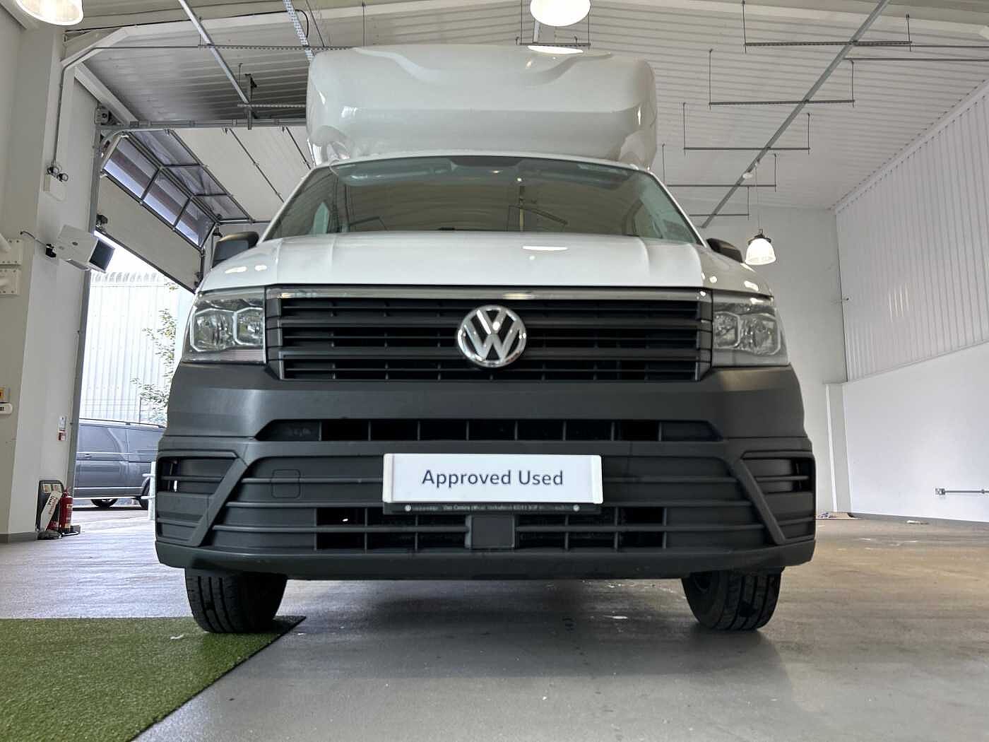 Volkswagen Crafter CR35 Startline LWB Luton 140ps FWD