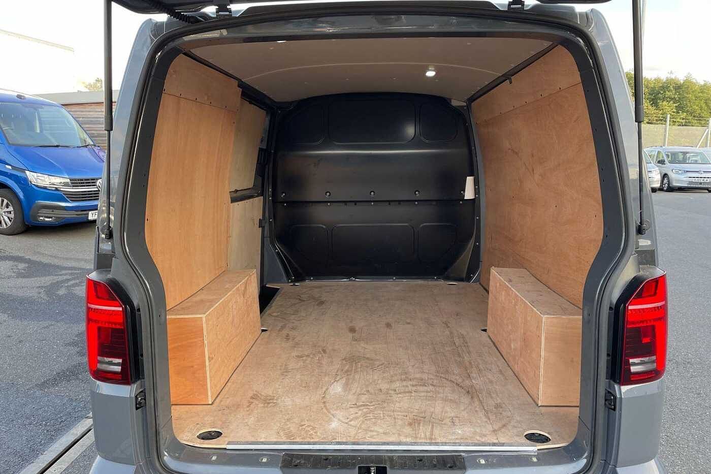 Volkswagen Transporter T28 SWB 2.0 TDI 150 Highline DSG