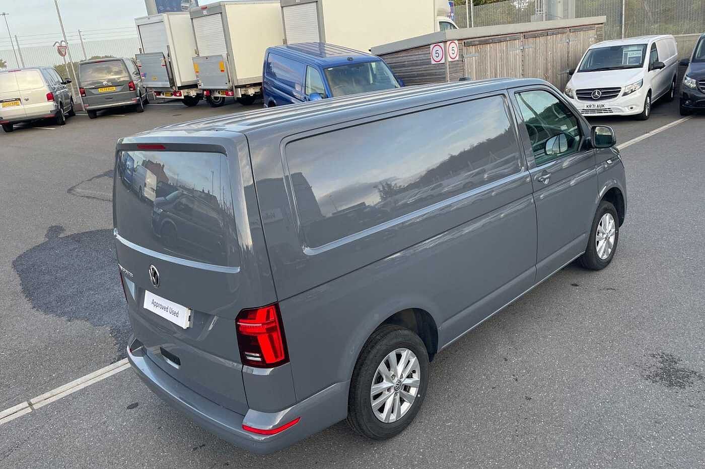 Volkswagen Transporter T28 SWB 2.0 TDI 150 Highline DSG