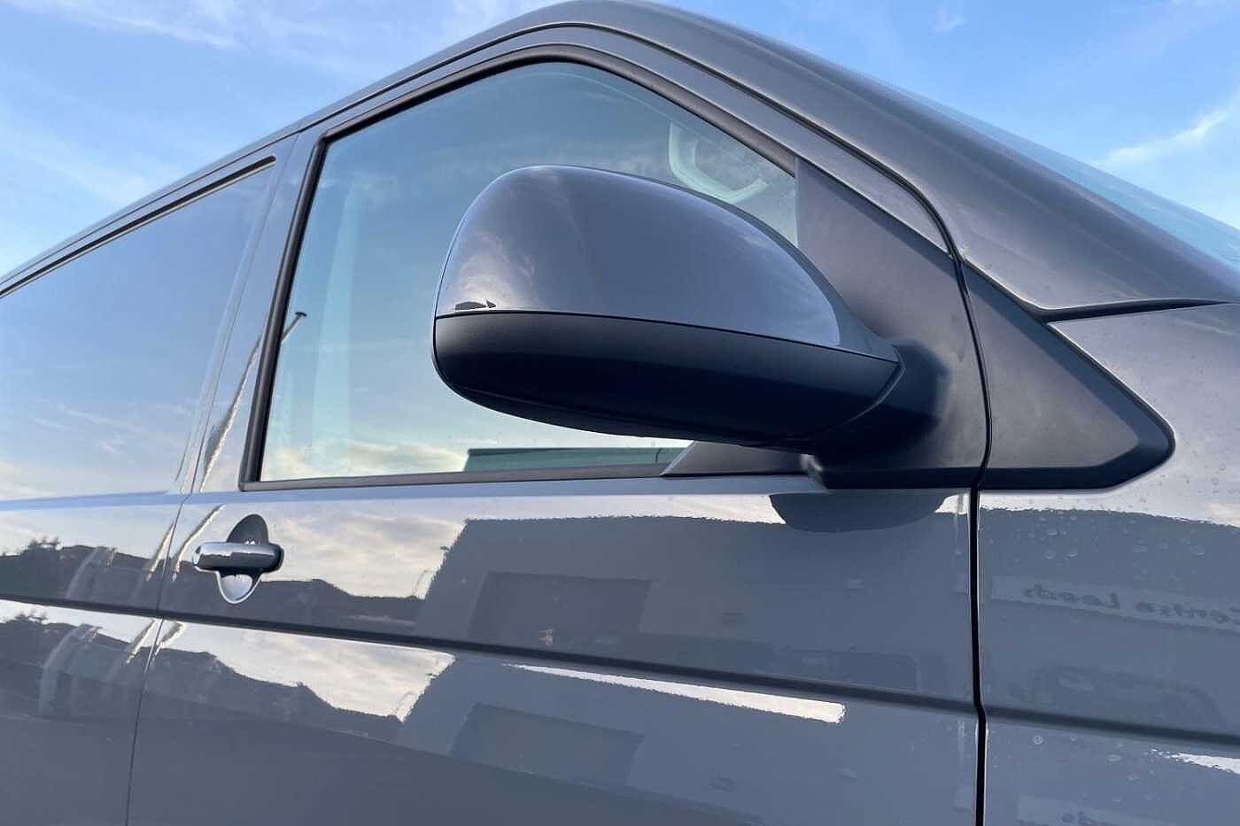 Volkswagen Transporter T28 SWB 2.0 TDI 150 Highline DSG
