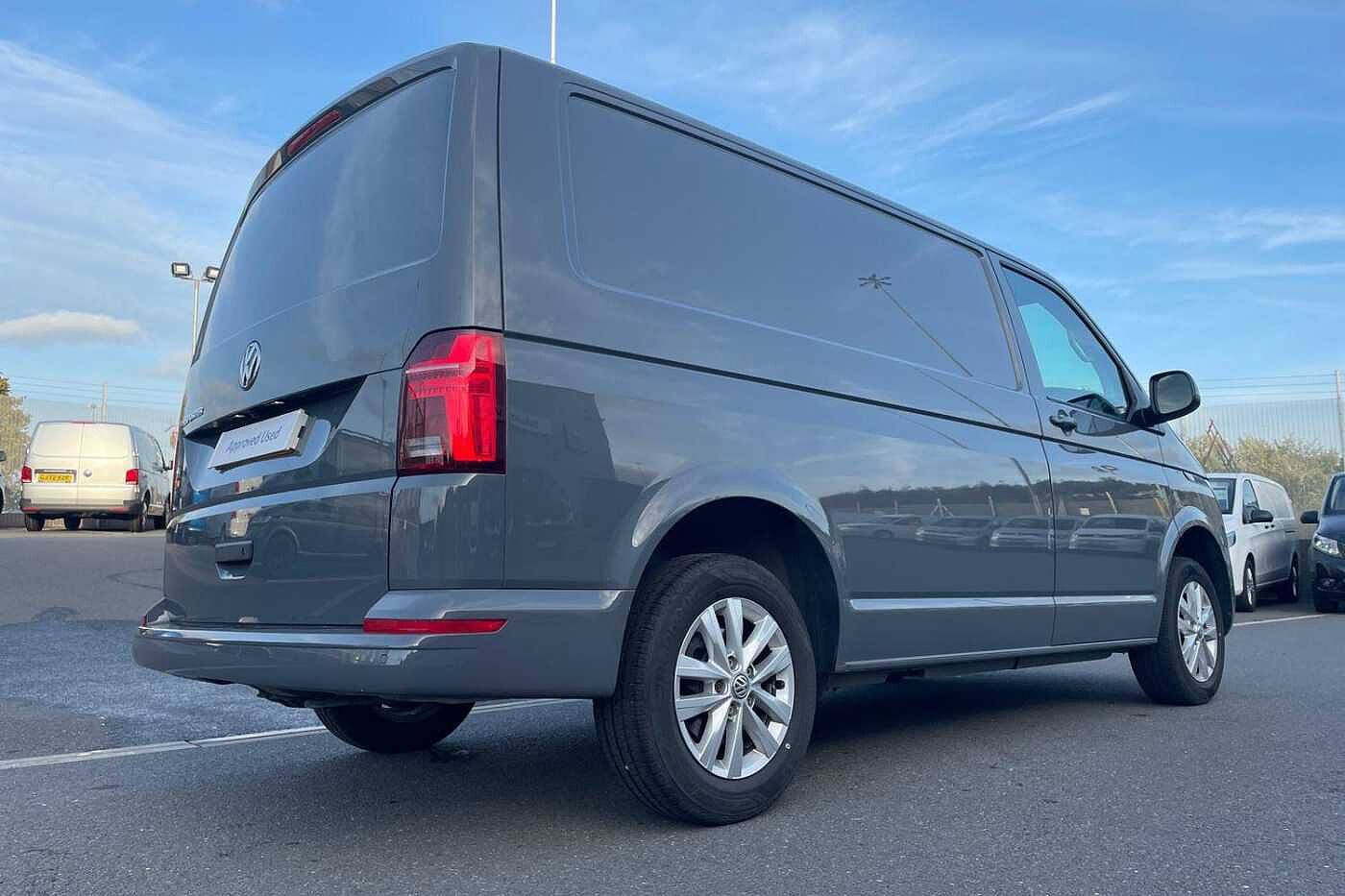 Volkswagen Transporter T28 SWB 2.0 TDI 150 Highline DSG