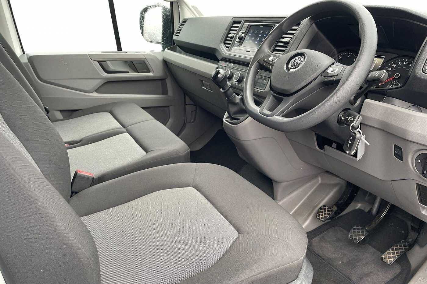 Volkswagen Crafter CR35 LWB FWD 2.0 TDI 140PS Trendline High Roof Van