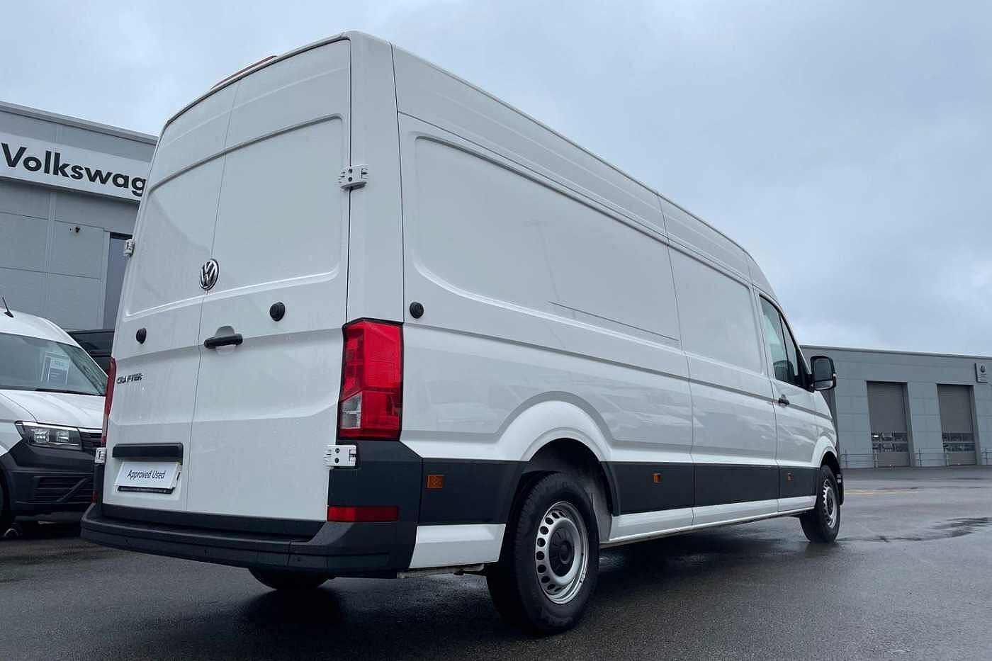 Volkswagen Crafter CR35 LWB FWD 2.0 TDI 140PS Trendline High Roof Van