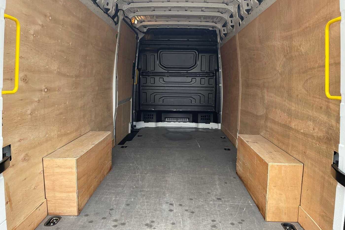 Volkswagen Crafter CR35 LWB FWD 2.0 TDI 140PS Trendline High Roof Van