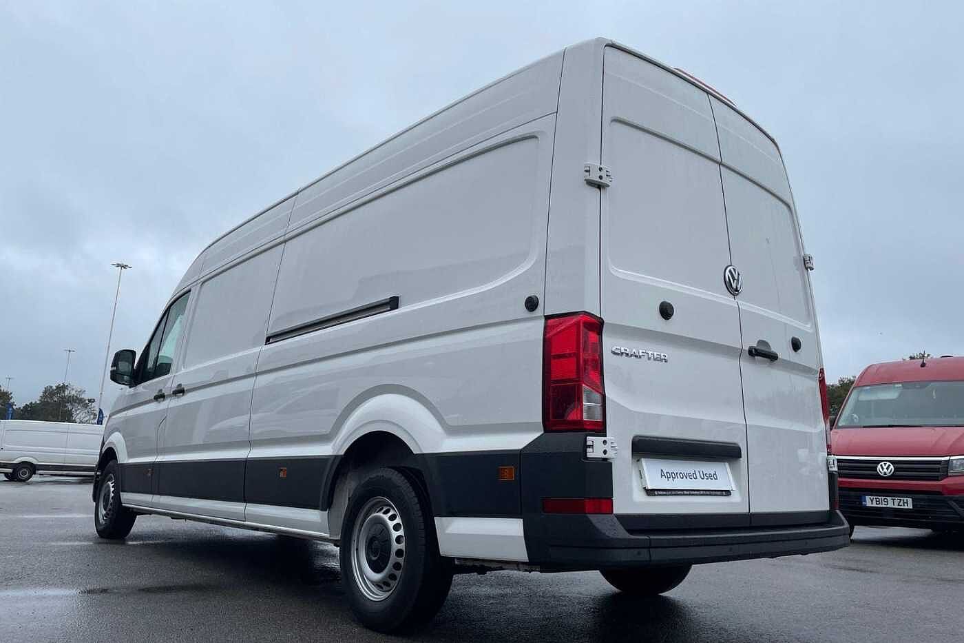 Volkswagen Crafter CR35 LWB FWD 2.0 TDI 140PS Trendline High Roof Van