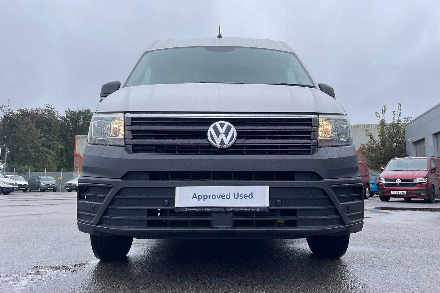 Volkswagen Crafter CR35 LWB FWD 2.0 TDI 140PS Trendline High Roof Van